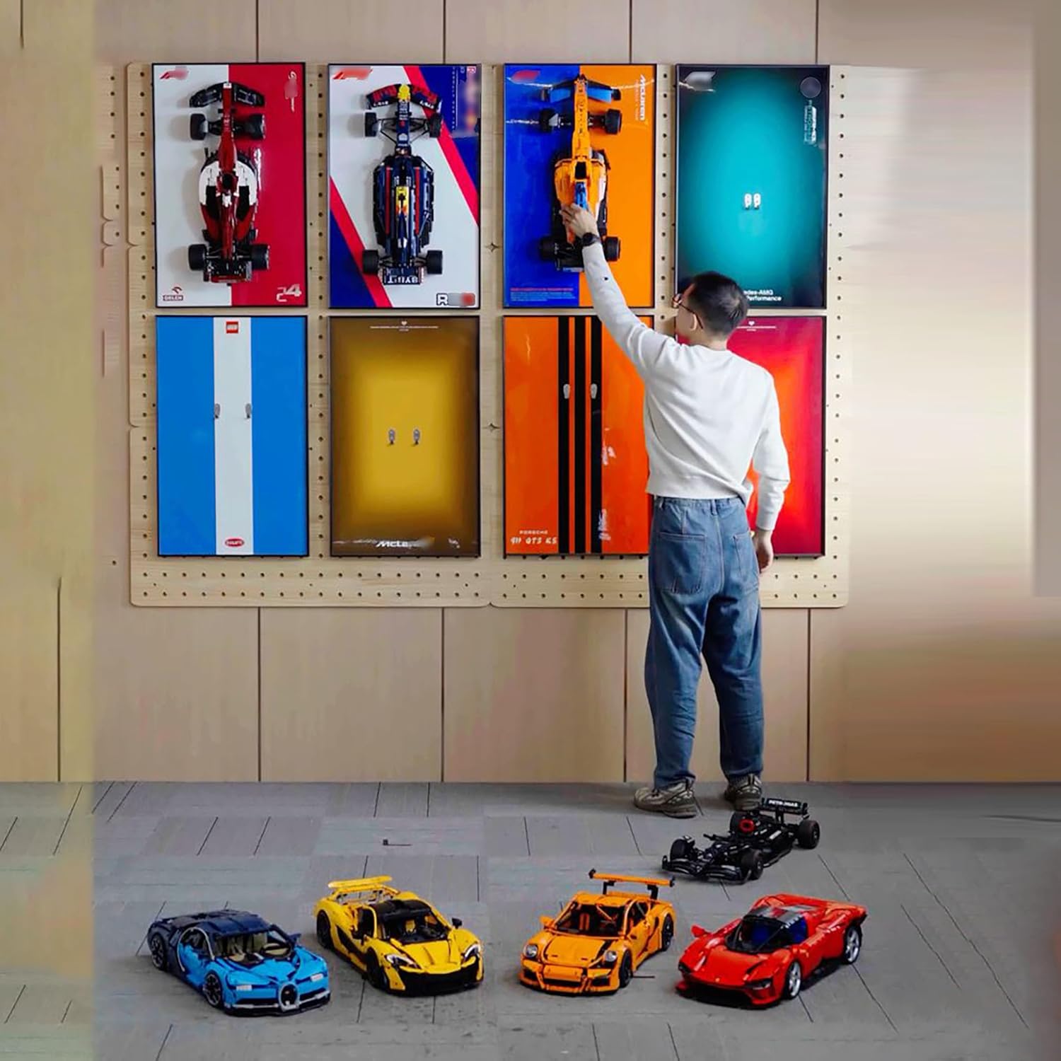 Classic Leather Wall Mount Display for LEGO® Speed Champions 10-in-1 F1 77242,77243,77244,77245,77246,77247