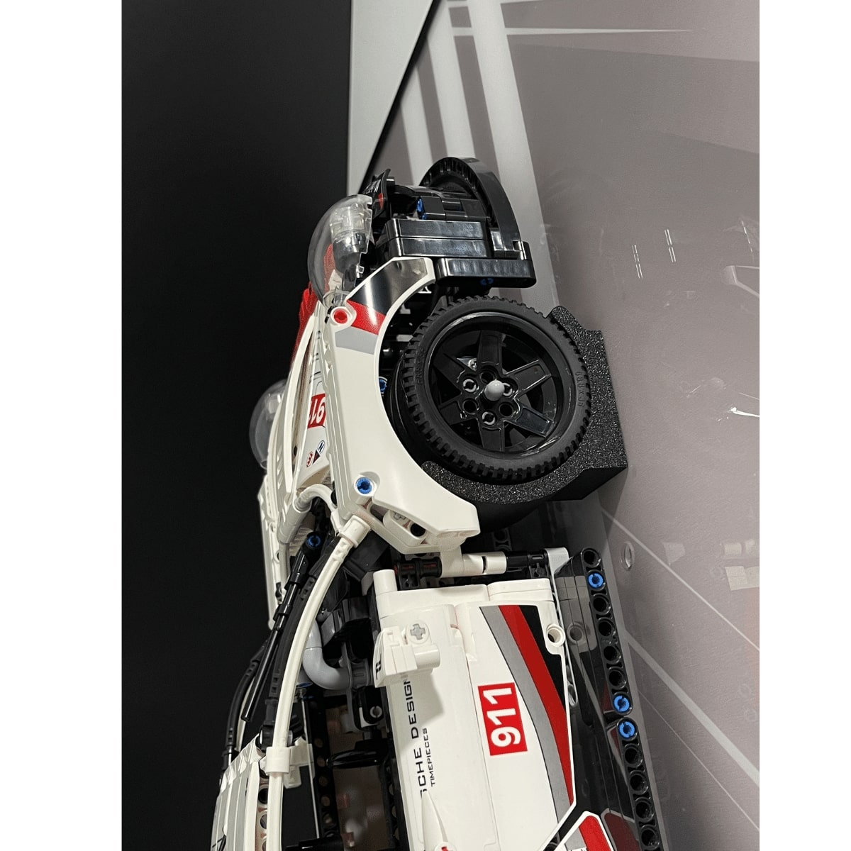 Acrylic Top-Speed Carbon Fiber Black Wall Mount Display Frame for LEGO® Technic™ Limited Carbon Fiber Black