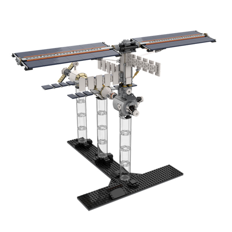 MOC 93305 International Space Station - 1:110 Scale - Historical Timeline 2021