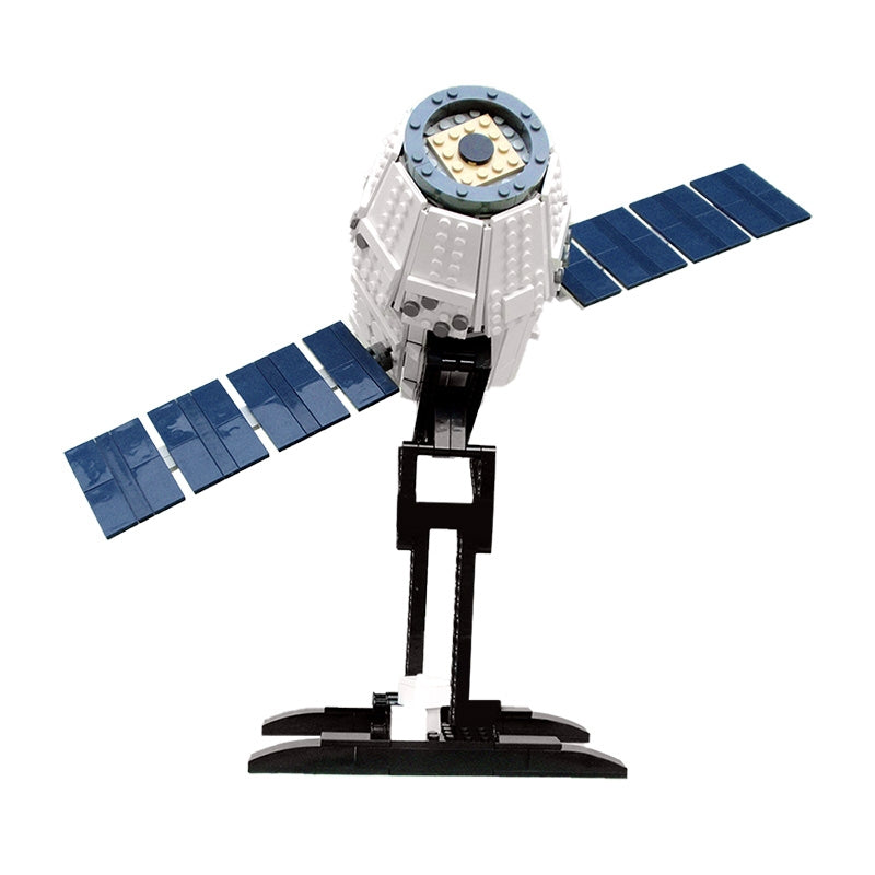 MOC 4573 SpaceX Dragon